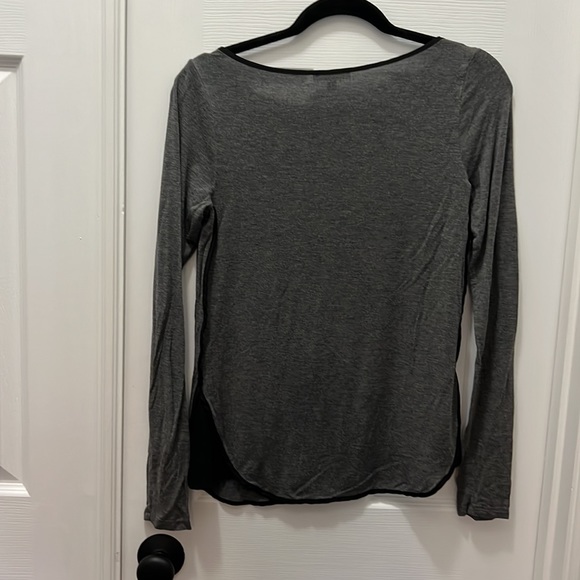 Anthropologie (Bordeaux) long sleeve top; size S - Picture 3 of 3